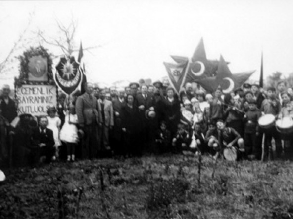 Geçmişten İzler