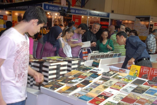 2. Kocaeli Kitap Fuarı (15-23 Mayıs 2010)