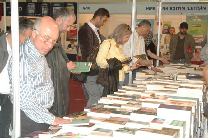 2. Kocaeli Kitap Fuarı (15-23 Mayıs 2010)