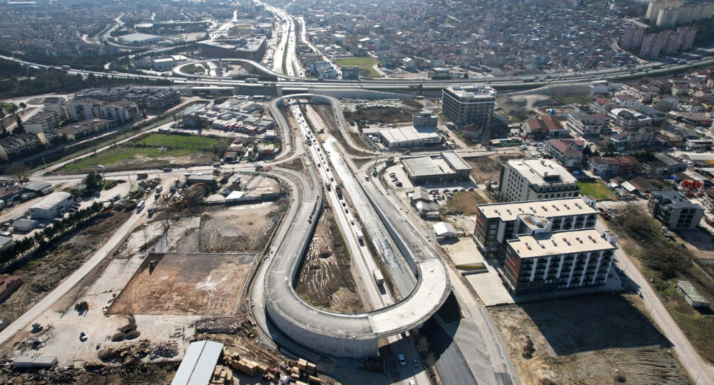 Yeşilova-Solaklar Kavşağı'nda tam yol ileri