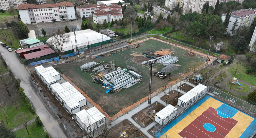 Ferruh Duygu Spor Sahası yenileniyor